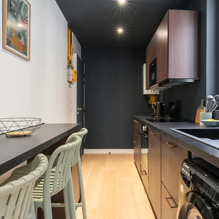 Appartement Elegant Proche Tramway & Centre-Ville Nantes Exterior photo